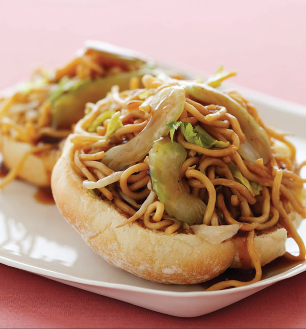 chowmein sandwich