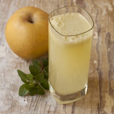Korean Pear-Celery Juice with Ginger and Mint